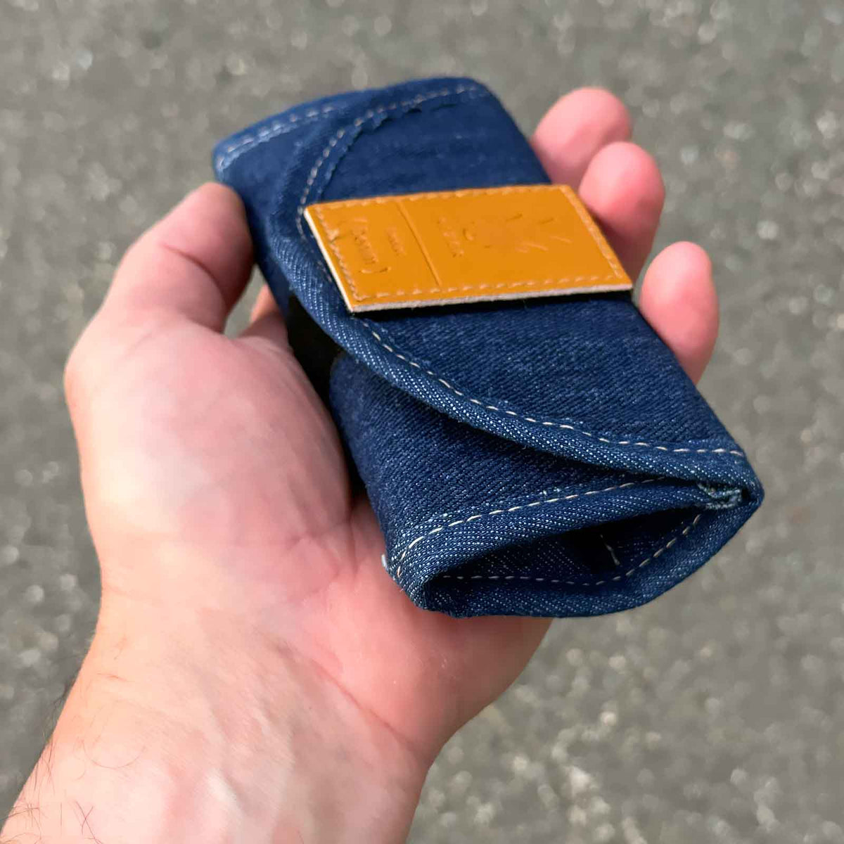 Kizer Denim R EDC Knife Roll – Messeretui aus Denim, 15 cm – Größe und Abmessungen / Etui und Tragezubehör