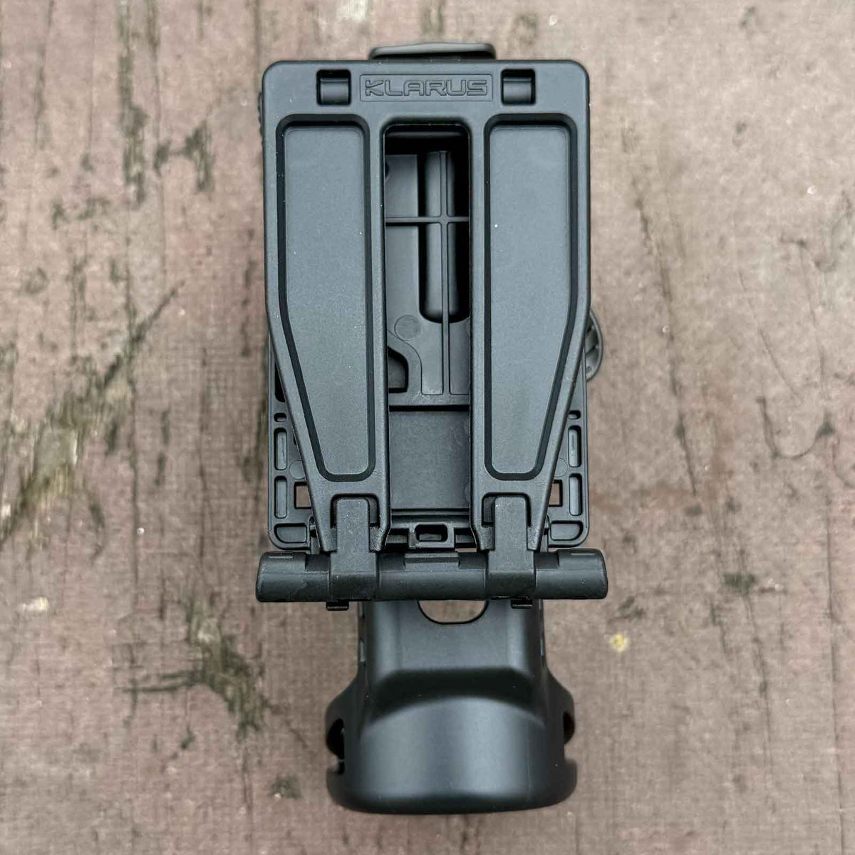 Klarus XT11GT Pro V3 TacMaster Taschenlampe – Etui und Tragezubehör / taktische Anwendung