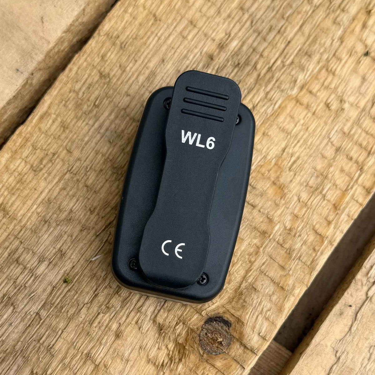 Klarus WL6 – Clip-Leuchte – Klammer Rückansicht