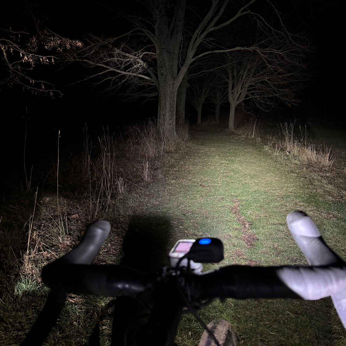 Lupine Piko Stirnlampe mit 3.5 Ah Akku, Bluetooth & 2100 Lumen (2026) – Detailansicht