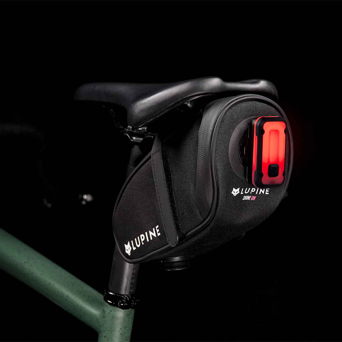 Lupine UFO StVZO – Satteltasche 0,8 l inkl. Rotlicht Pro und Garmin-Aufnahme – Lupine ufo satteltasche rotlicht