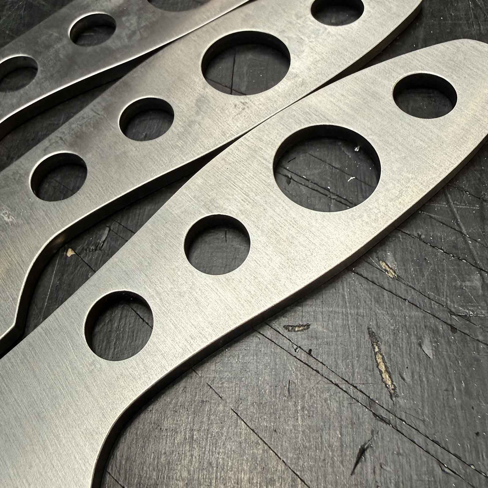 Magnum Flying Bowie Wurfmesser-Set - Detail Messergriff