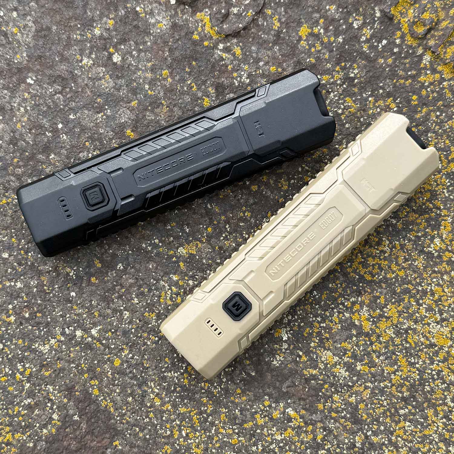 Nitecore EDC07 – Flache kleine Taschenlampe 1500 Lumen in 2 Farben