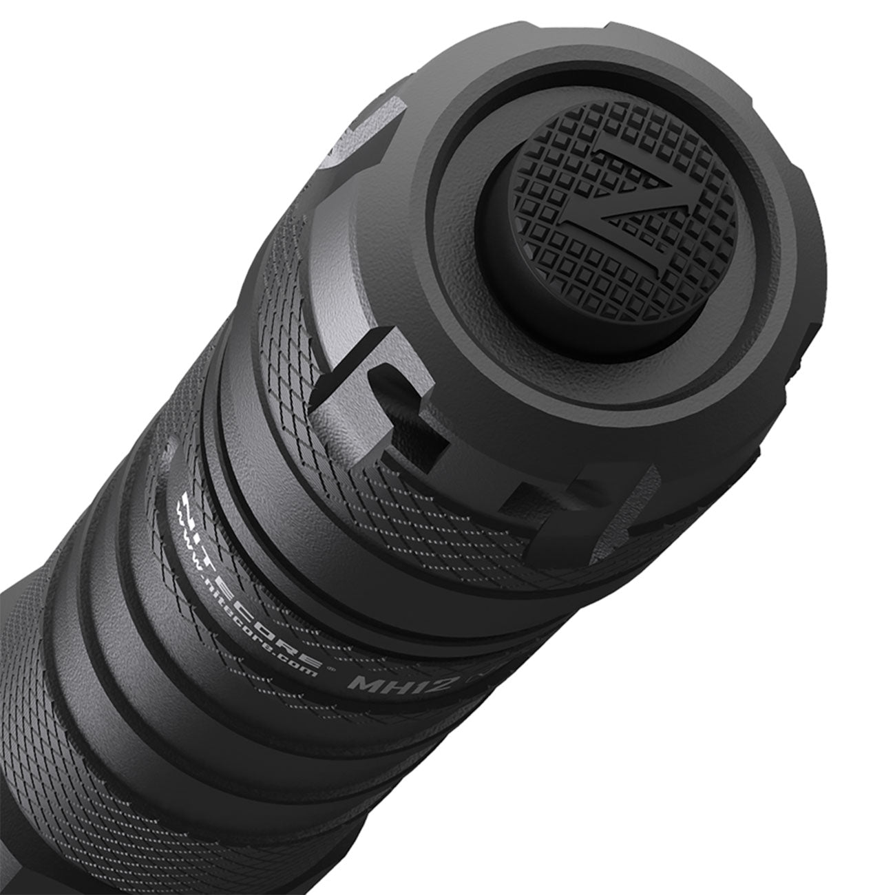 Nitecore MH12 V2 – Taschenlampe mit 1200 Lumen, 21700 Akku, USB-C, Steckholster – Schalter und Endkappe