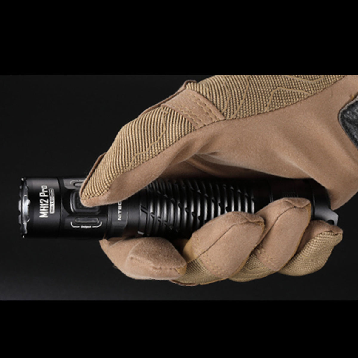 Nitecore MH12 Pro – EDC-Taschenlampe mit 3300 Lumen, 5300mAh Akku & USB-C (B-Ware) – Detailansicht