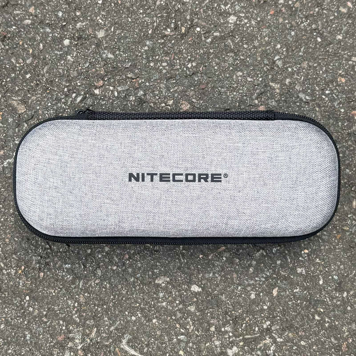 Nitecore Universal Hardcase - längliche Bauform