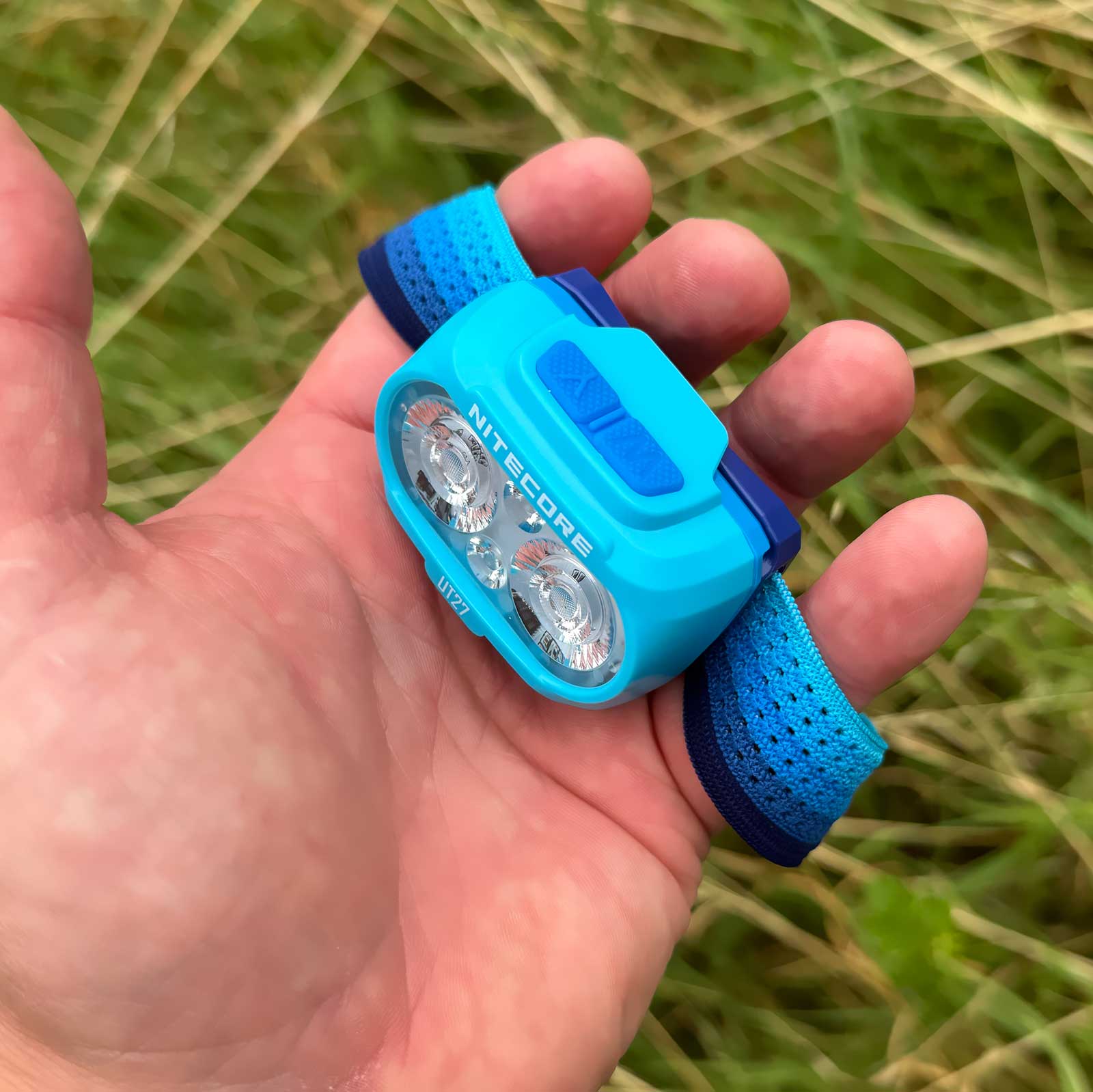 Nitecore UT27 MB – Trailrunning Stirnlampe mit 800 lm, 150 lm Rotlicht, USB-C-Akku