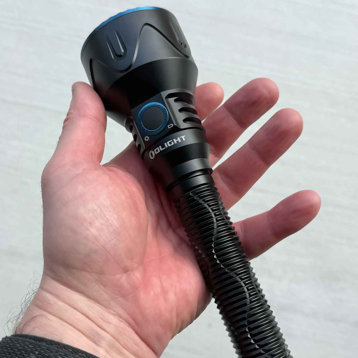 Olight Javelot Pro 2 – Thrower Taschenlampe mit 1050 m Reichweite, 2500 lm, Akku