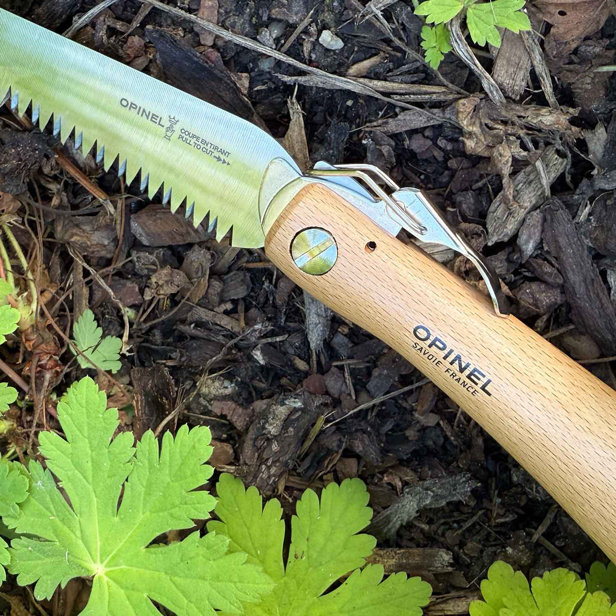 Opinel No 18 – Robuste Outdoor-Klappsäge mit Buchenholzgriff 42 cm – Detailansicht