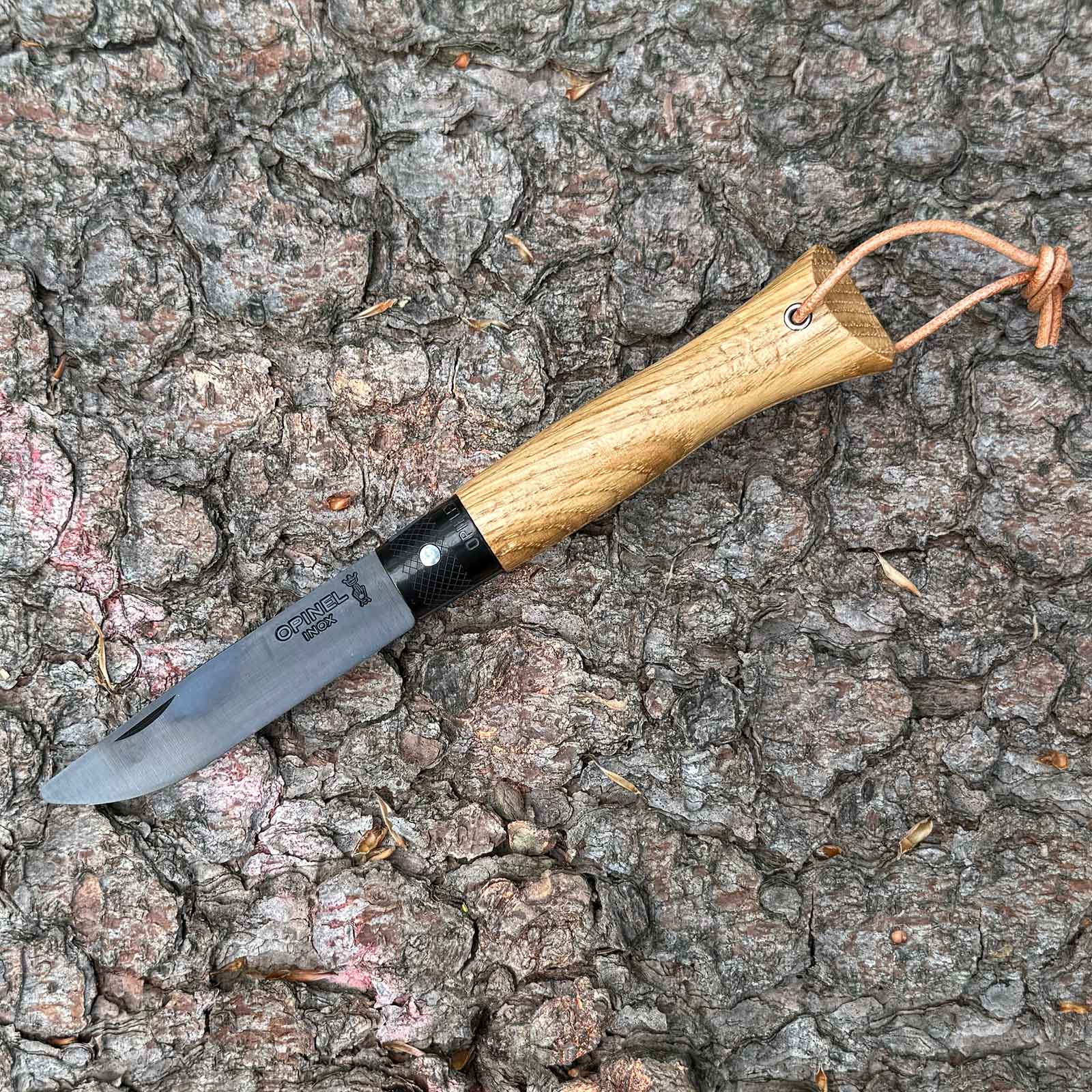 Opinel néo6 Taschenmesser - Ansicht schwarze Klinge