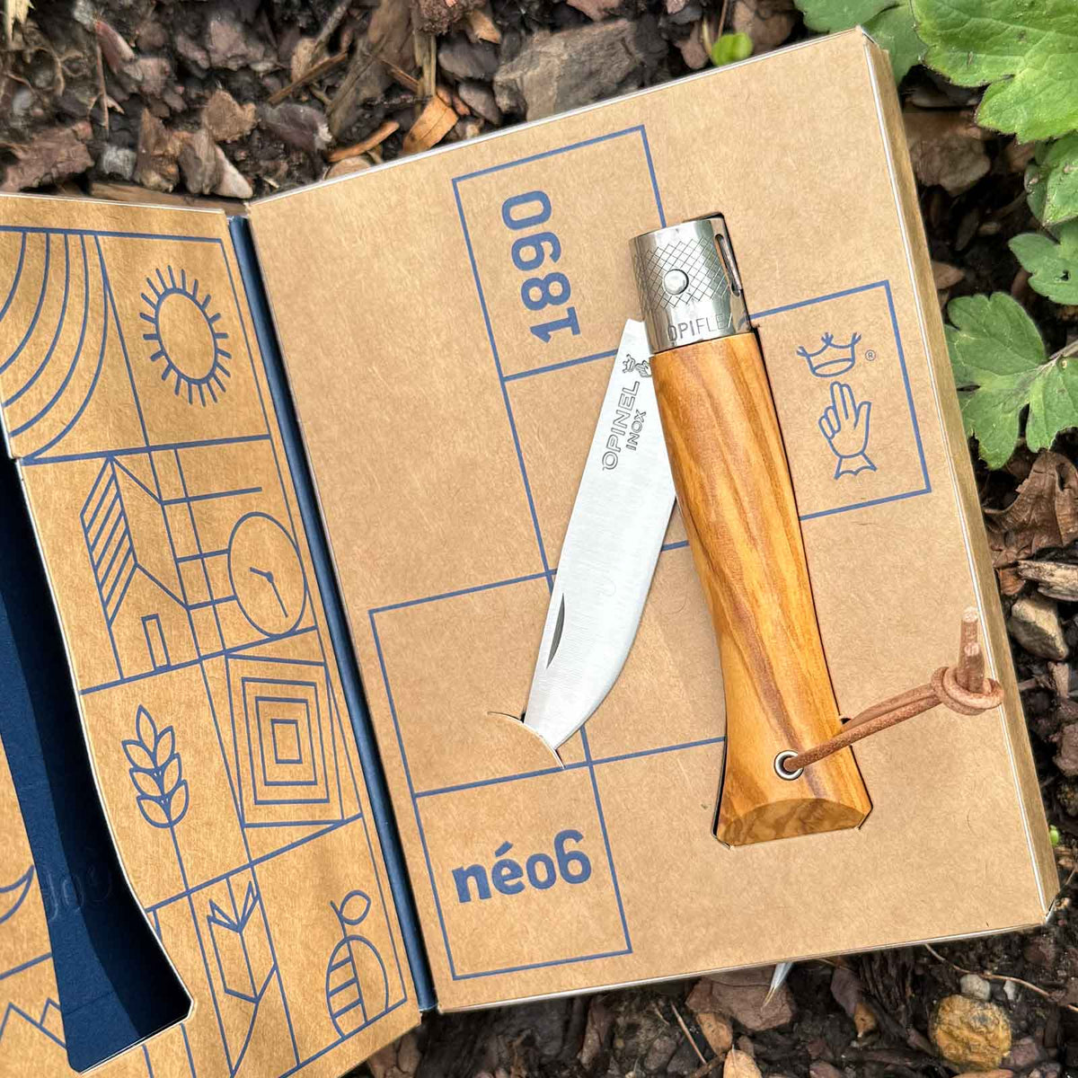Opinel Neo6 Opiflex – französisches Taschenmesser mit Holzgriff in 3 Varianten – Detailansicht