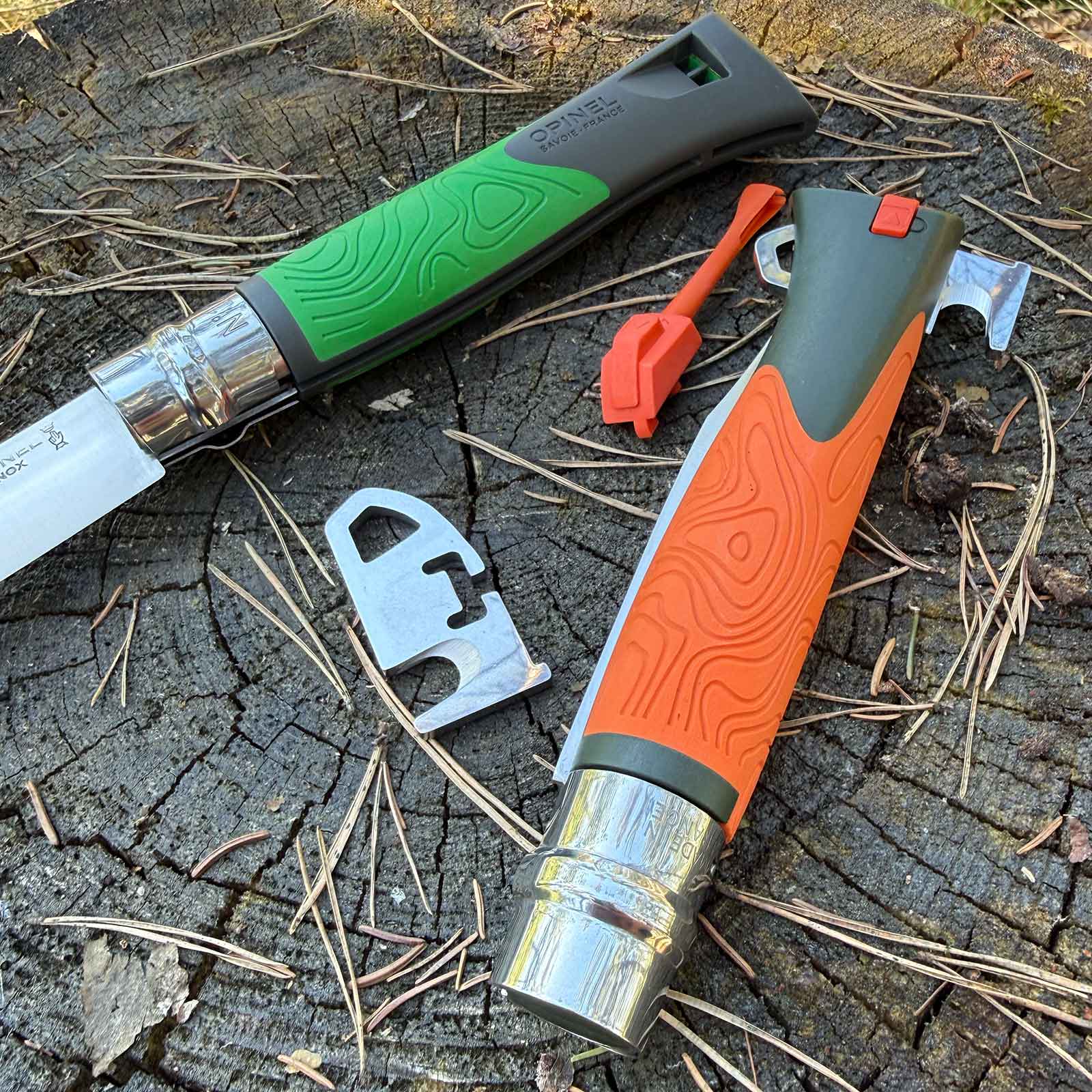 Opinel No 12 EXPLORE - großes Taschenmesser mit Zeckenzange – für Outdoor und Camping – Detailansicht 2