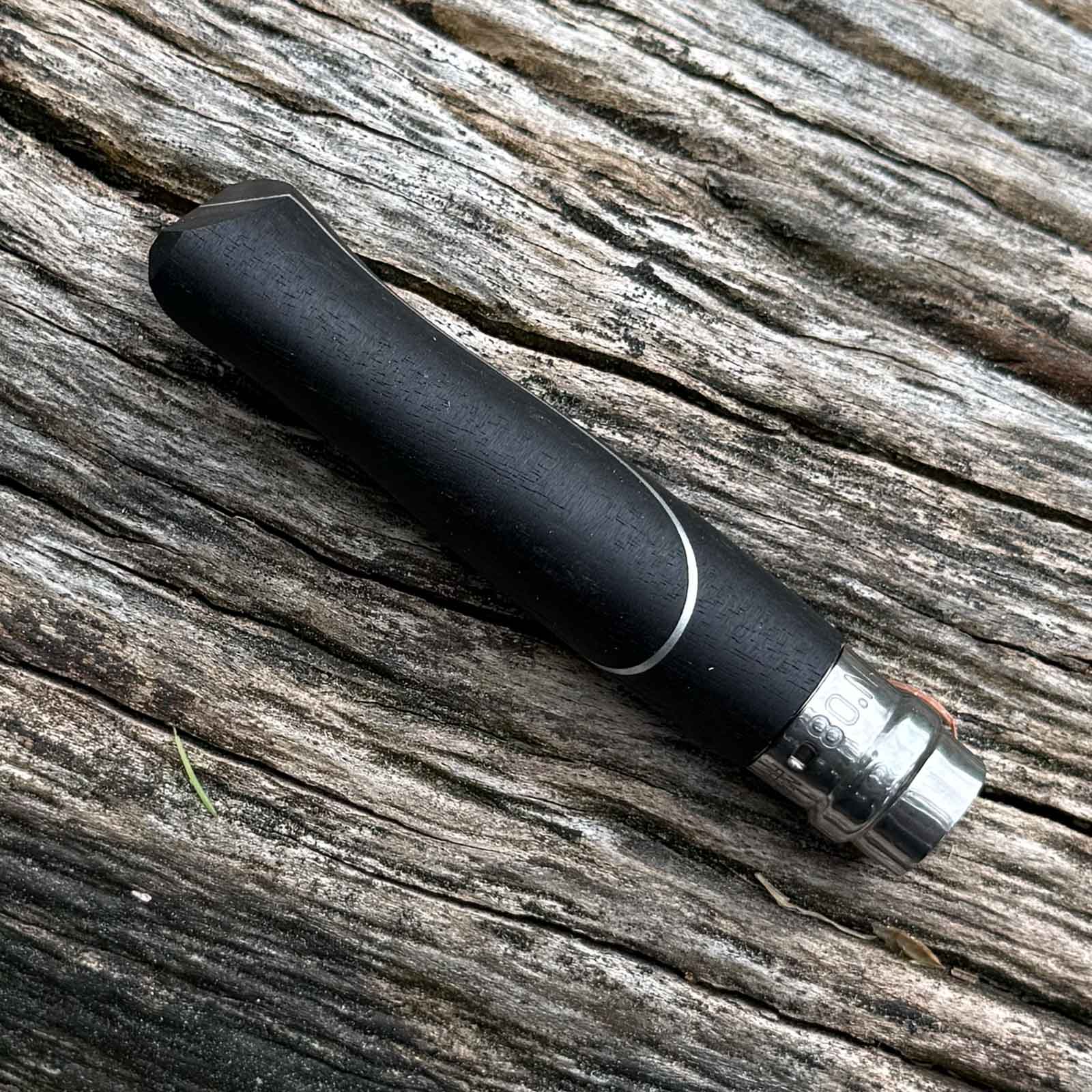Opinel No 08 Ellipse Ebenholz - französischer Taschenmesser in Geschenkbox