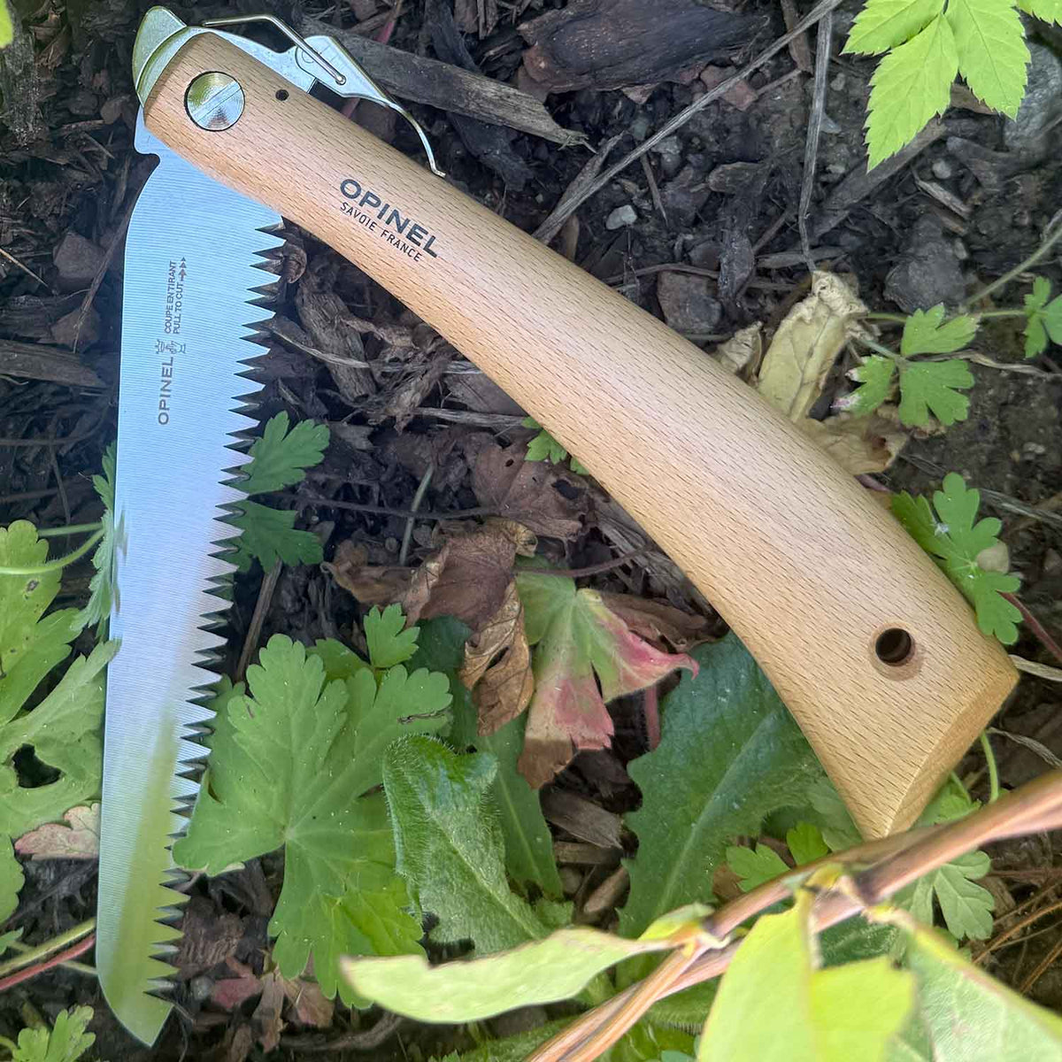 Opinel No 18 – Robuste Outdoor-Klappsäge mit Buchenholzgriff 42 cm