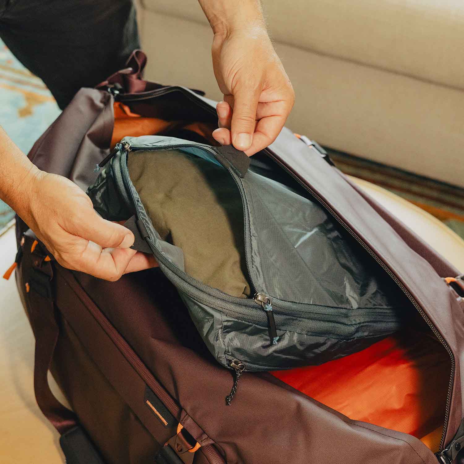 Peak Design Packing Cubes 18L – Packwürfel mit Kompressionsfunktion – Detailansicht