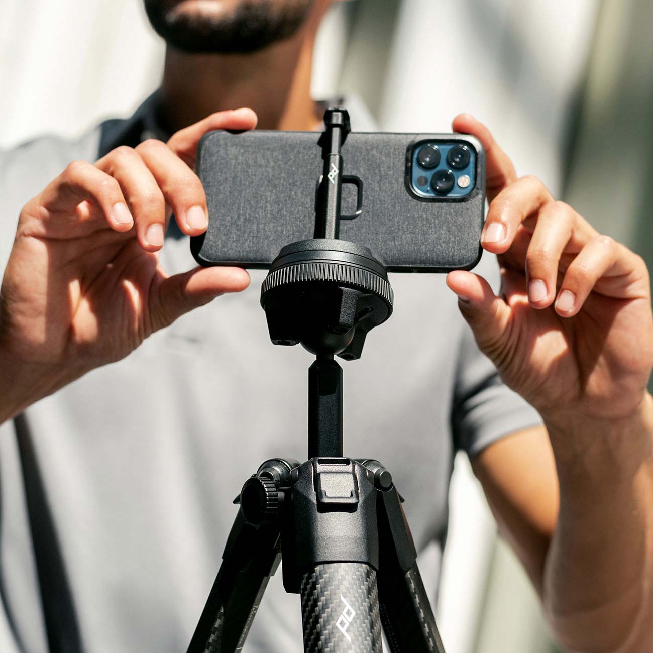 Peak Design Travel Tripod Carbon Reisestativ, kompakt, leicht – Detailansicht