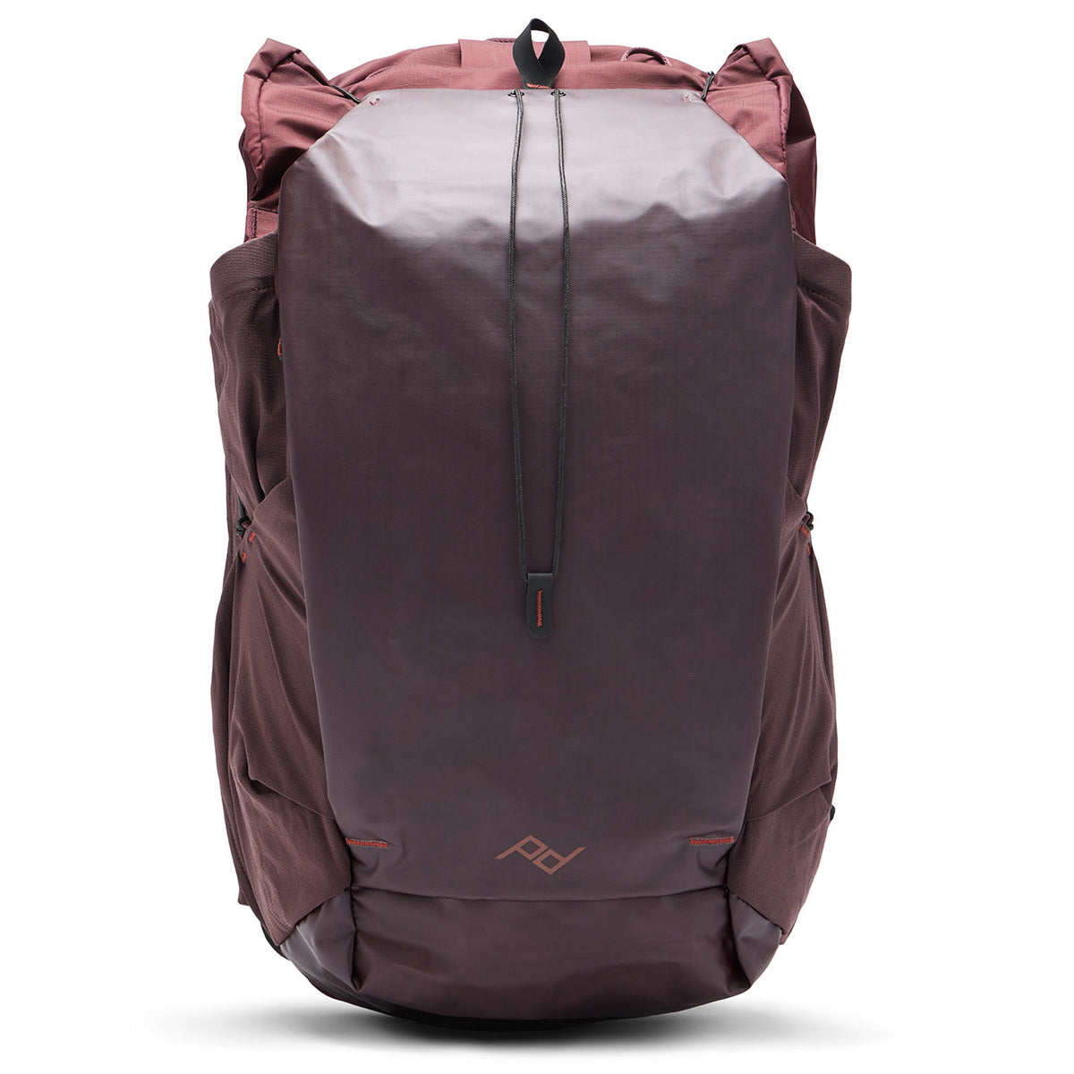 Peak Design Outdoor Backpack 45L – Im urbanen Einsatz in violett (Eclipse)