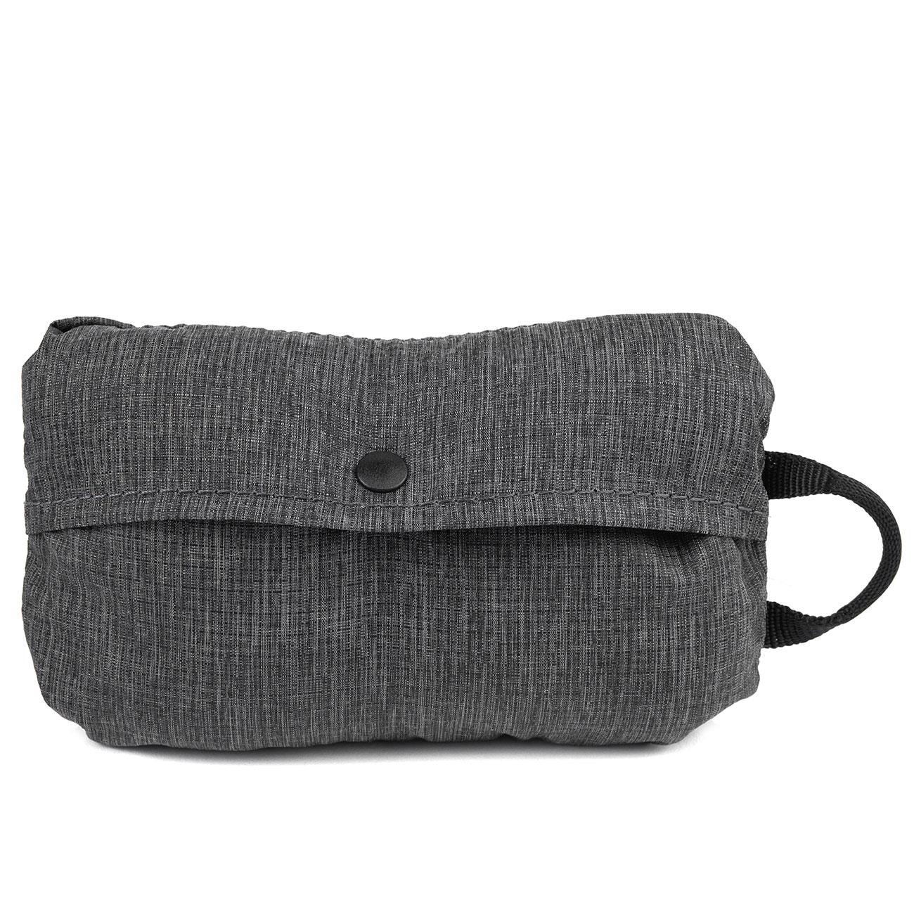 Peak Design Packable Tote 12L – Charcoal grau zusammengefaltet transport