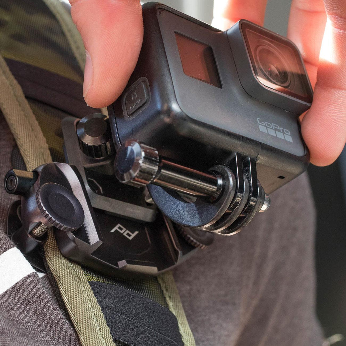 Peak Design P.O.V Kit, Halterung für GoPro-Kamera und Digitalkameras – Detailansicht