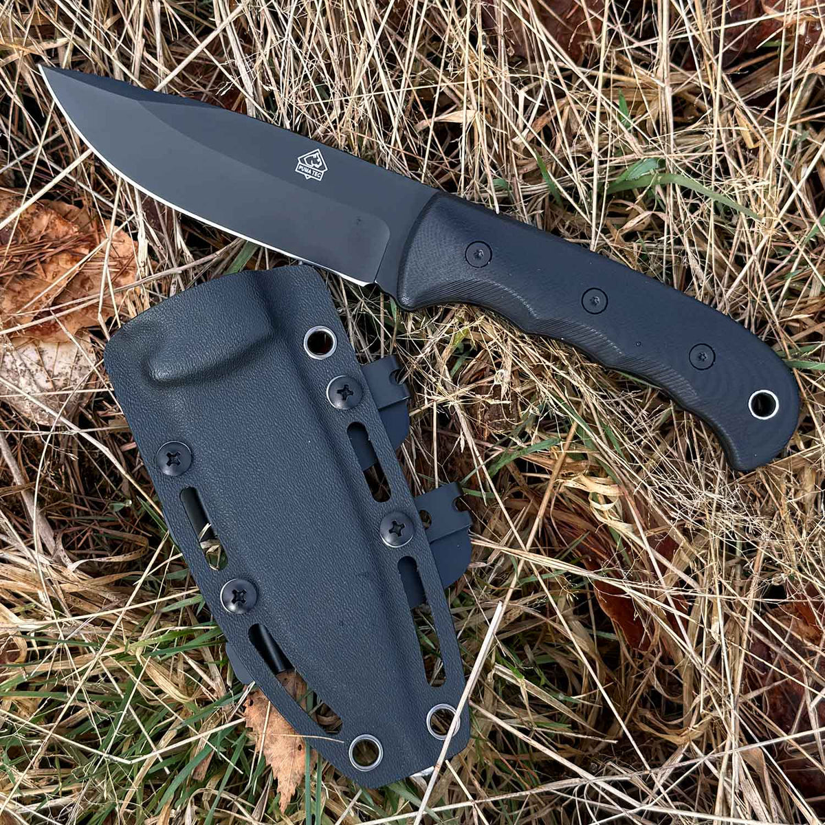 Puma TEC Tactical D2 All Black – Fahrtenmesser mit G10 Griff und Kydexscheide