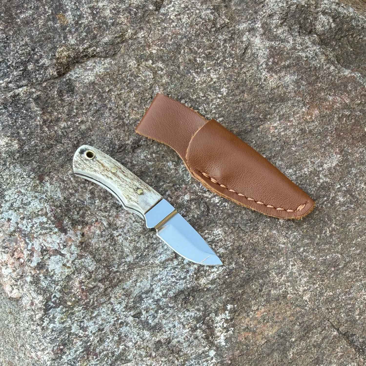 PUMA Mini Skinmaster Hirschorn - Miniatur Sammlermesser – Detailansicht