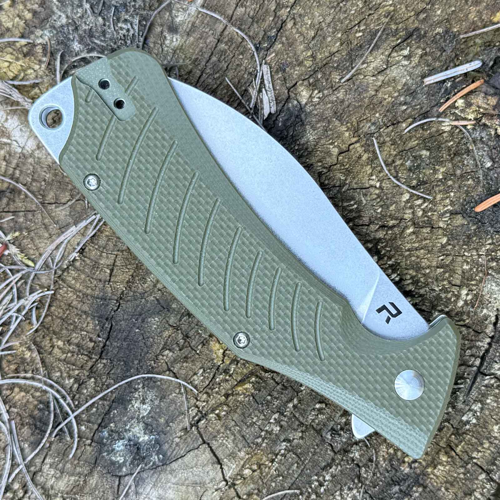 Revo Ness Green Taschenmesser – Farbvariante grün – Detailansicht 2