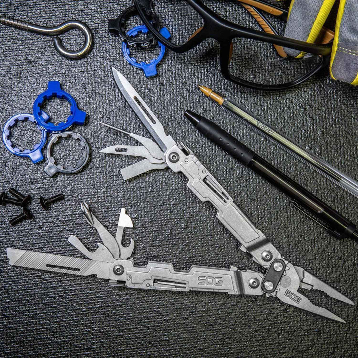 SOG PowerAccess Multitool – Hochwertiges Allround-Werkzeug in 4 Varianten