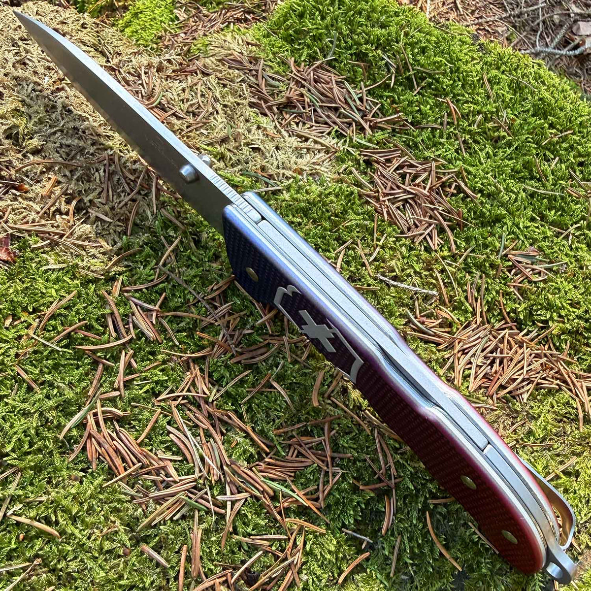 Victorinox Evoke BSH Alox - robustes Schweizer Taschenmesser – Messer-Detailansicht